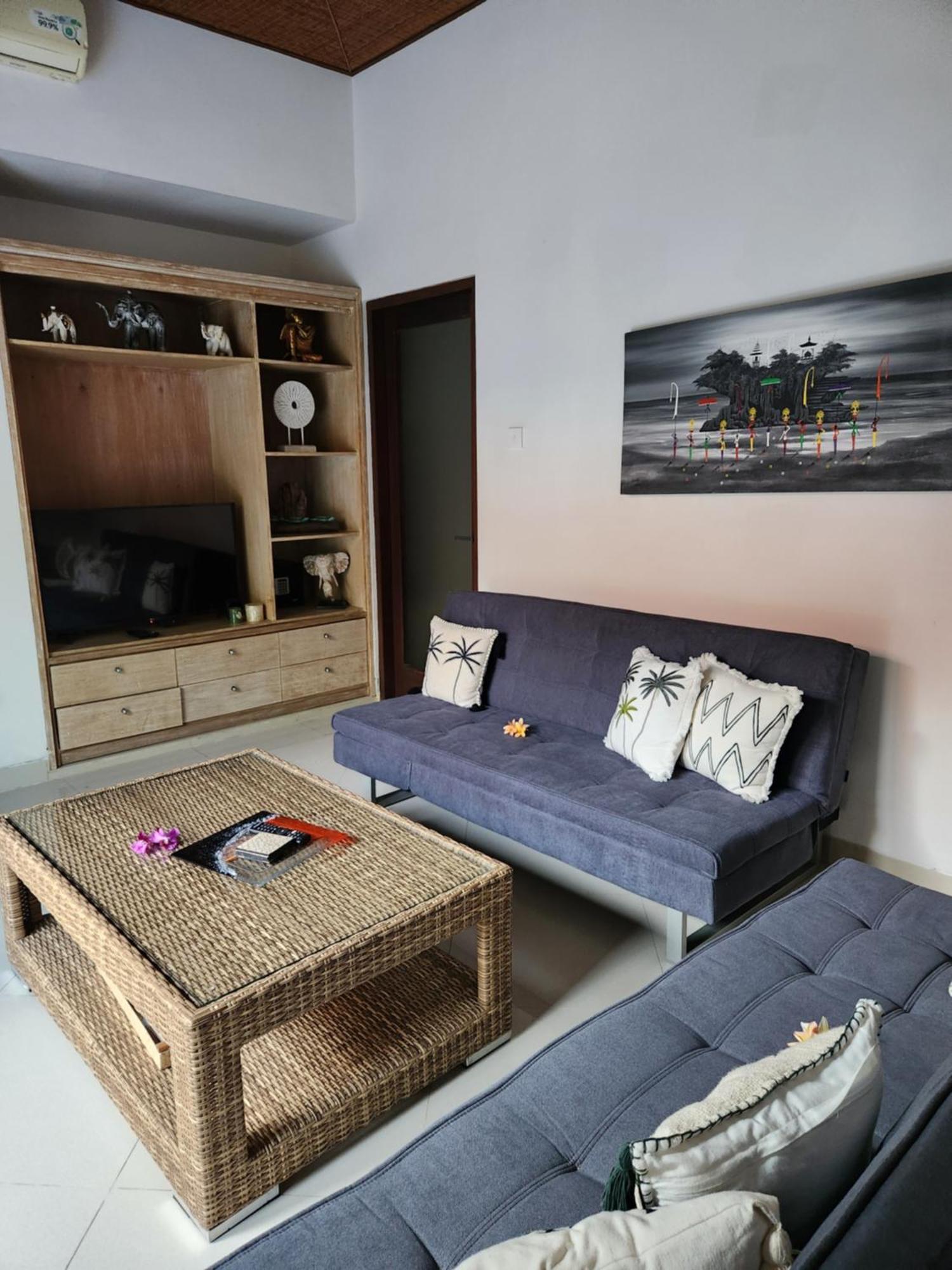 Taman Kesari Villas Sanur Exteriör bild