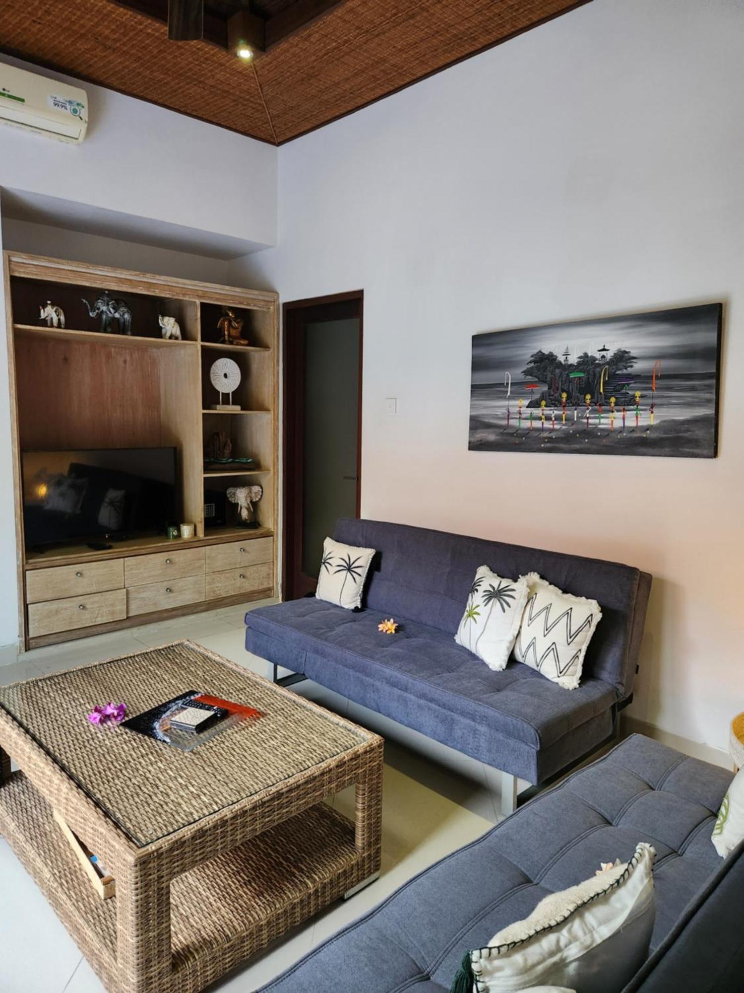 Taman Kesari Villas Sanur Exteriör bild