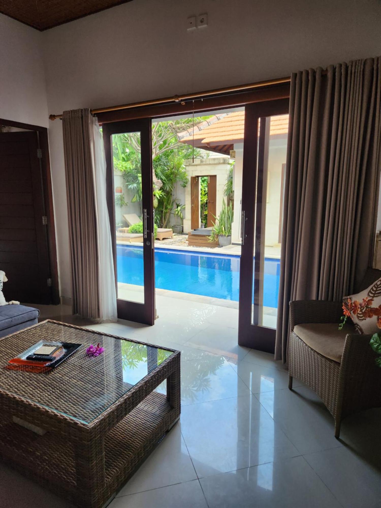Taman Kesari Villas Sanur Exteriör bild